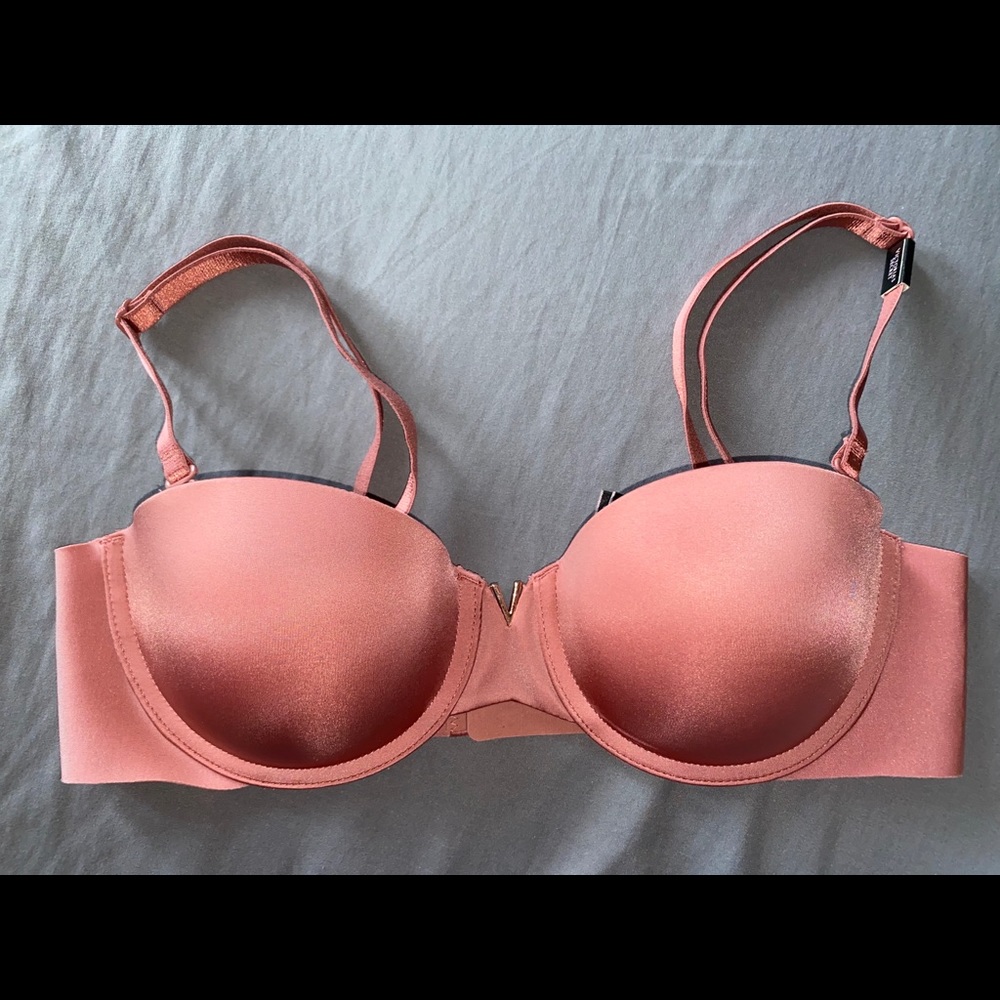 Strapless and with straps Victoria Secret Bra